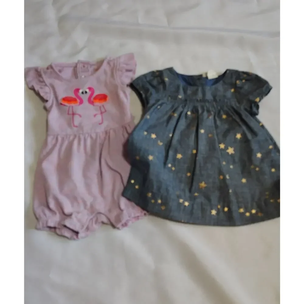 Girl's Lot Clothes 10 pieces Size 0/3 Months